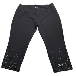 Nike Dri-Fit Paint Splatter Capri Athletic Pants
